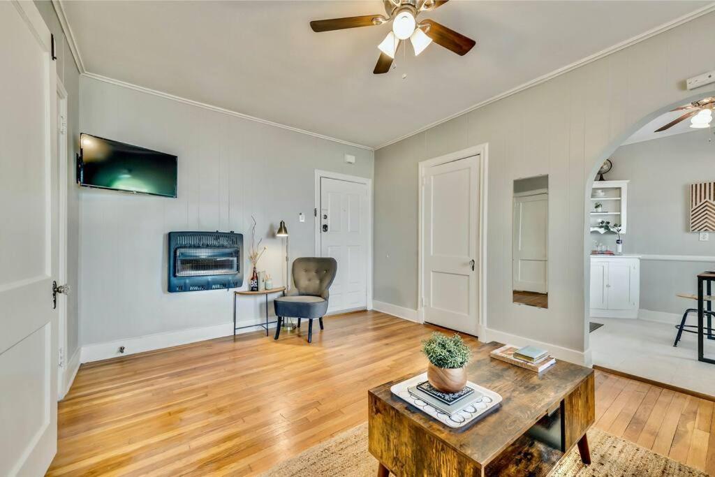 The Dreamy Escape On Lower Greenville Apartment Dallas