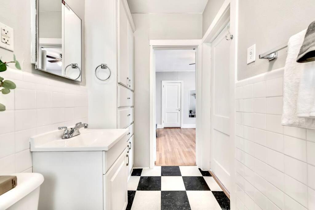 Apartment The Dreamy Escape On Lower Greenville
