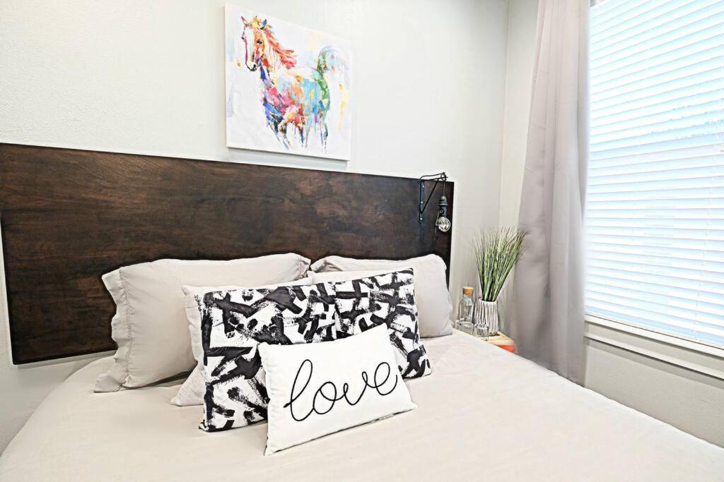 The Kozy Urban Flat