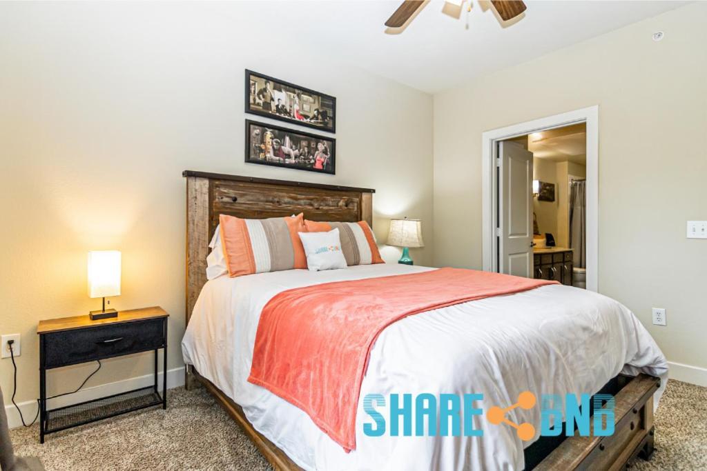 Modern Retreat - 2br, Patio, Parking Apartment *