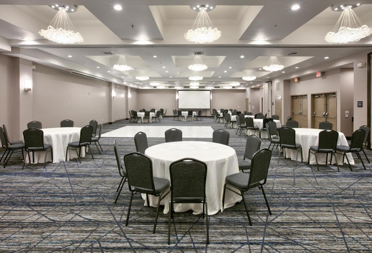 Express & North At Preston By Ihg 3* Dallas