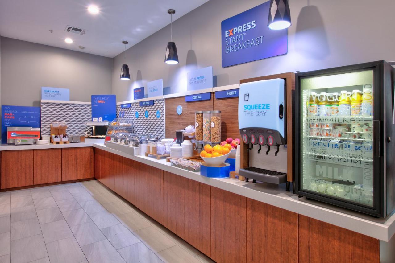 Express & North At Preston By Ihg Hotel Dallas
