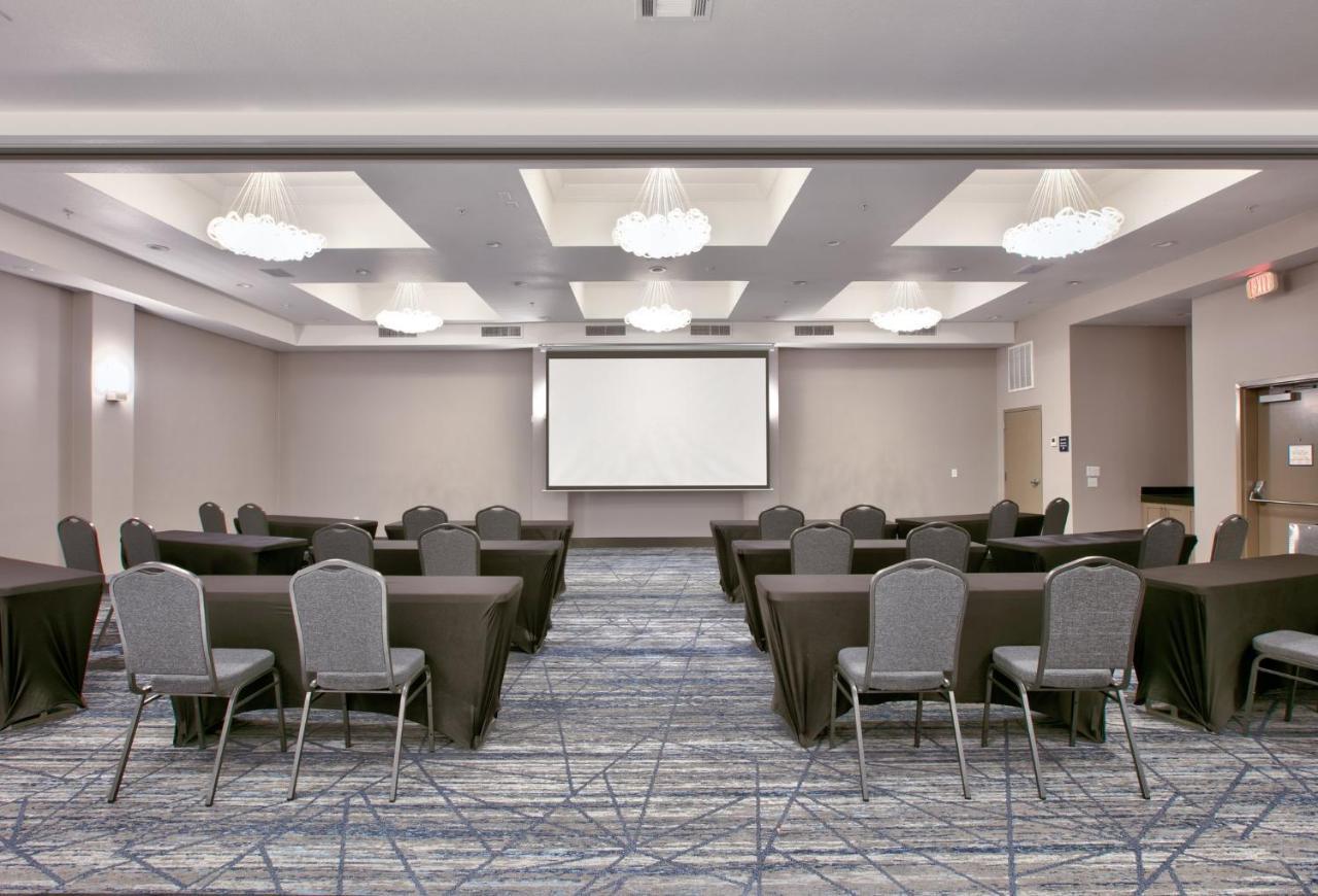 Express & North At Preston By Ihg Hotel Dallas