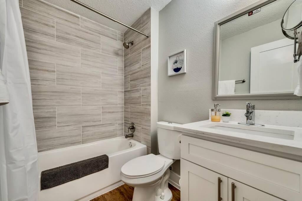 The Brilliant Flat Arboretum Tickets Included Apartment *