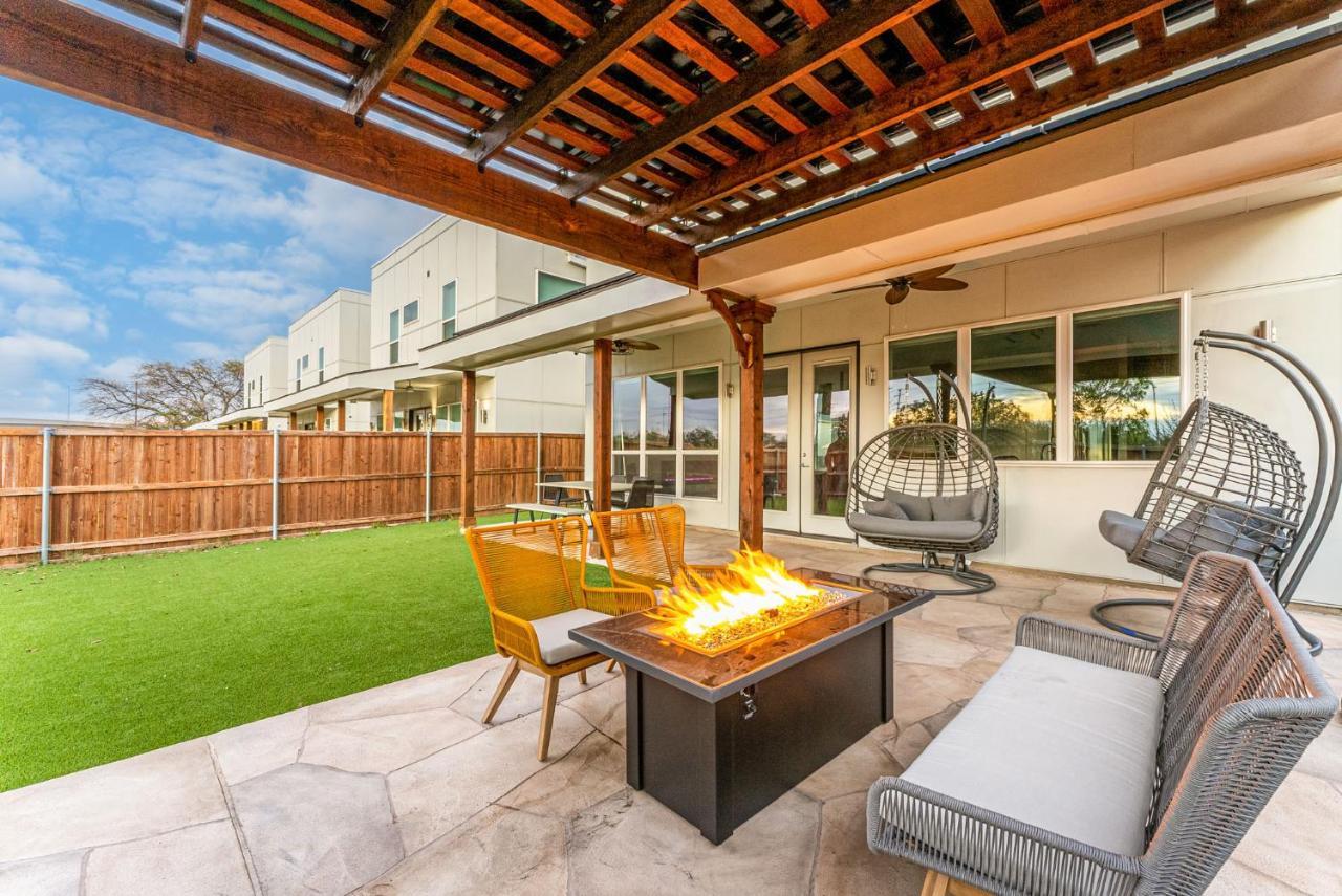 Luxury With Rooftop Views * Dallas