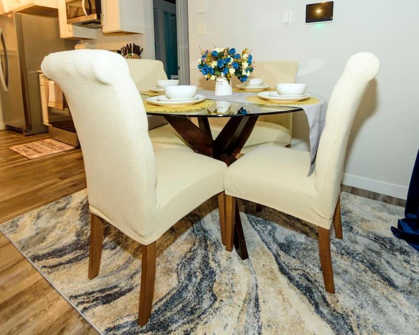 Apartment Gracefully Purposed Retreat, Cozy & Relaxing Stay!
