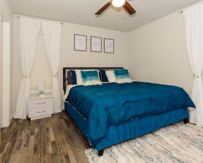 Apartment Gracefully Purposed Retreat, Cozy & Relaxing Stay! *