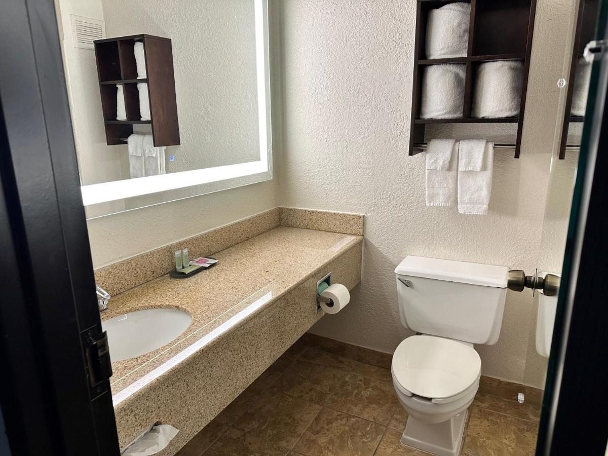 Hotel Alexis & Banquets Park Galleria Dallas