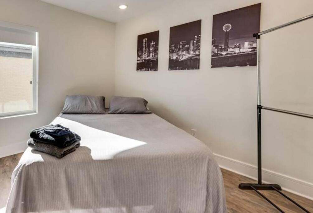 Getaway Located In The Heart Of Apartment *