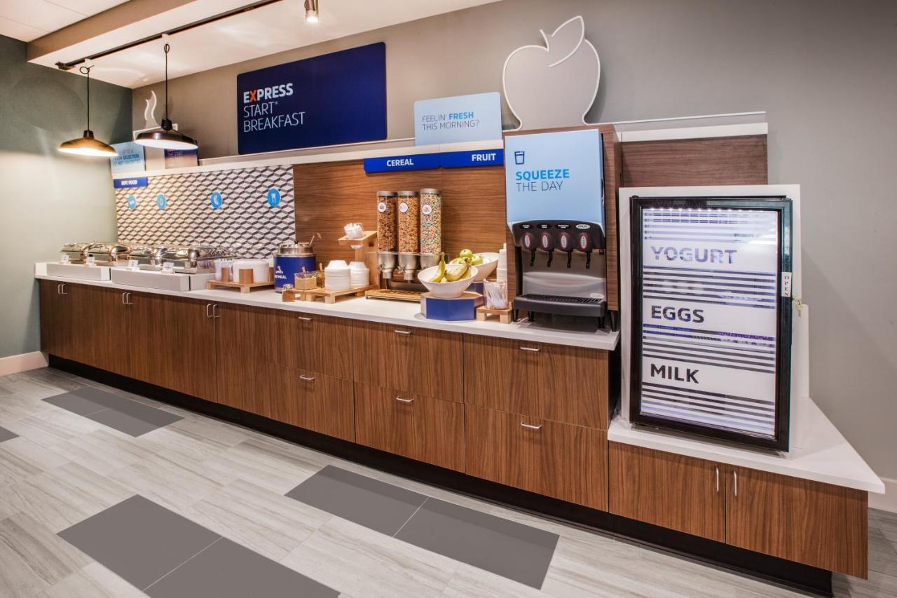 Hotel Express - Downtown By Ihg