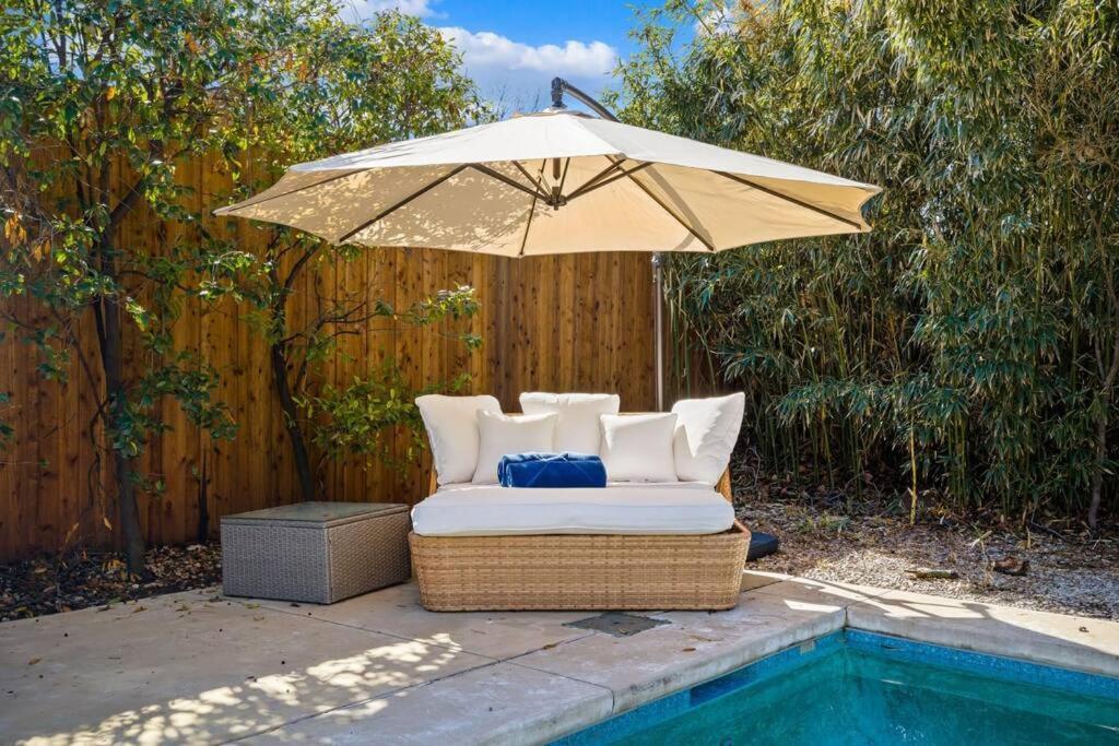 Cozy Group Friendly Oasis-perfect For Celebrations * Dallas