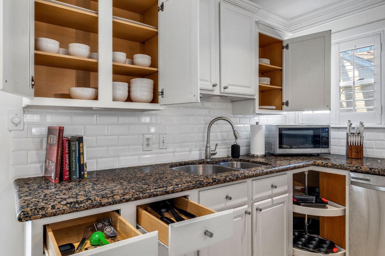 Holiday home Cozy Group Friendly Oasis-perfect For Celebrations Dallas