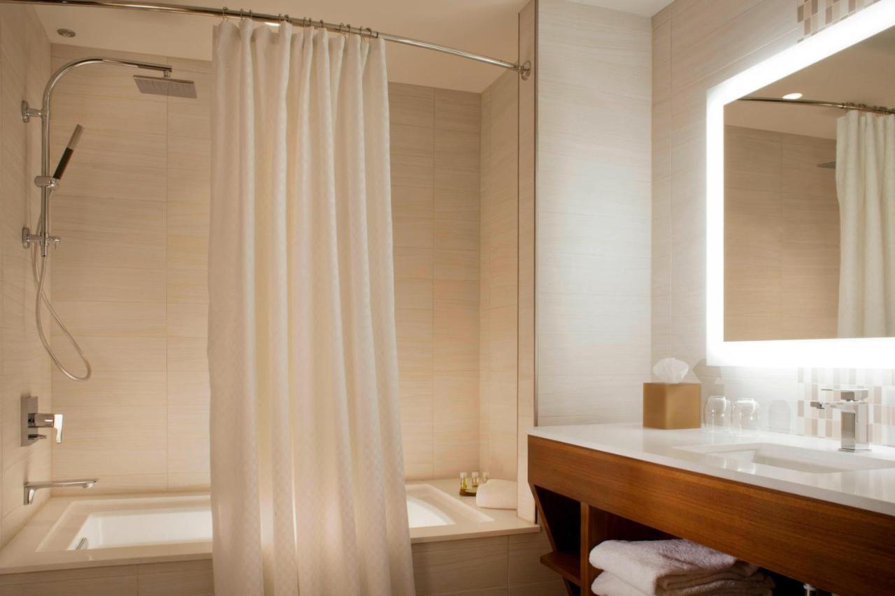The Westin Downtown Hotel