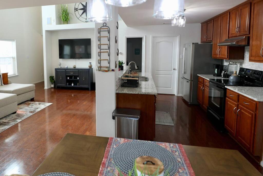 3 Bedroom Escape Holiday home Dallas