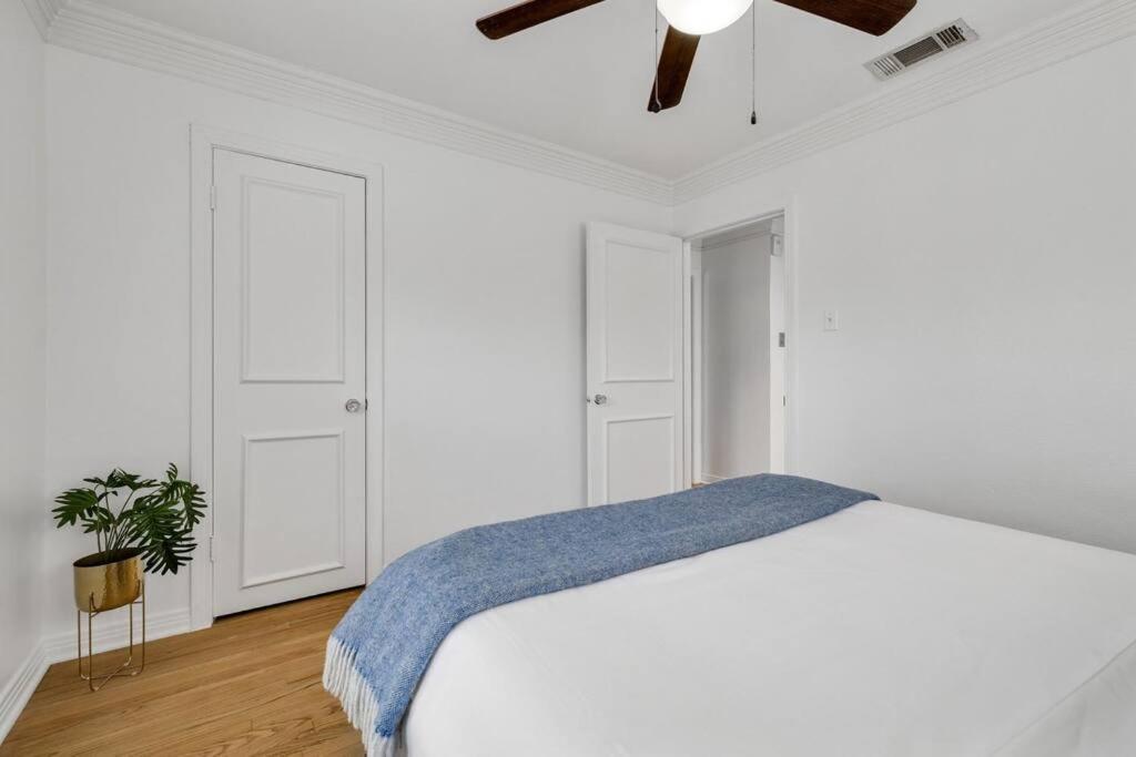 Cozy Group Friendly Oasis-perfect For Celebrations Holiday home *