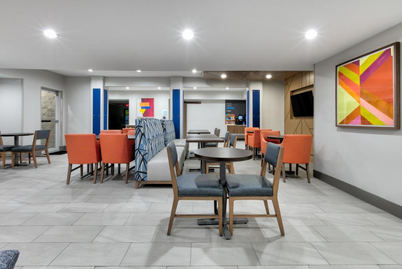 Hotel Express & - Park Northeast By Ihg