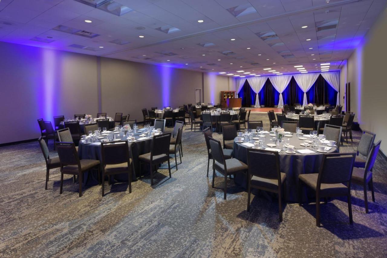 The Westin Galleria 4*
