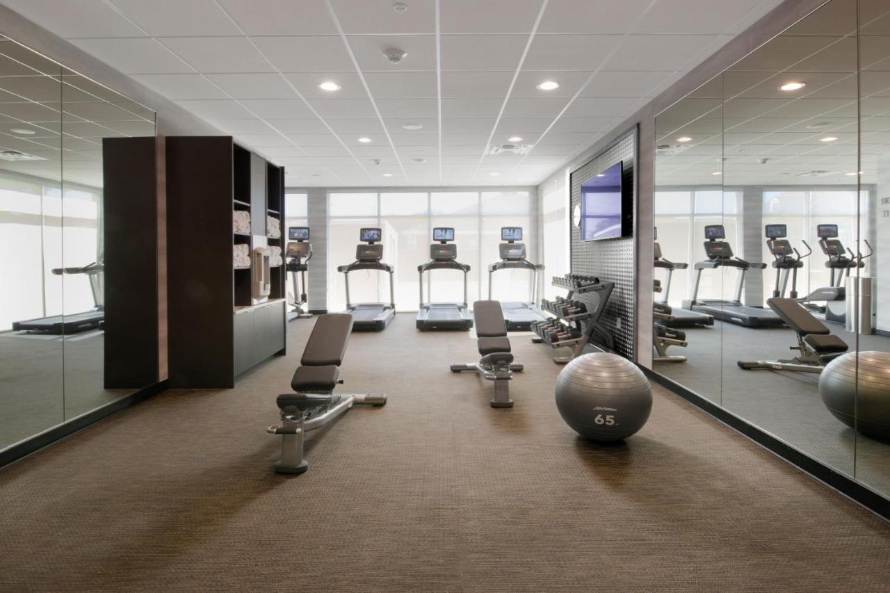Fairfield By Marriott & East Hotel Dallas