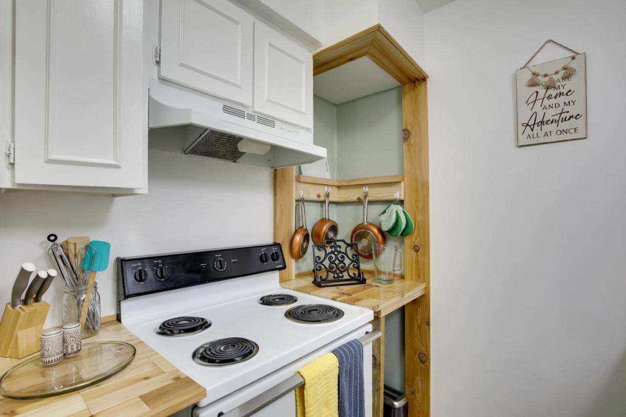 With Pool Access - Walk To Knox Street! Apartment *