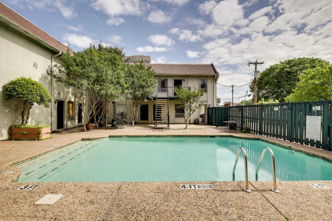 With Pool Access - Walk To Knox Street! * Dallas
