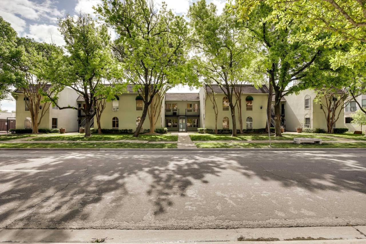 With Pool Access - Walk To Knox Street! * Dallas