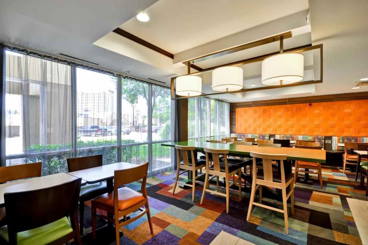 Hotel Fairfield & Medical/market Center Dallas