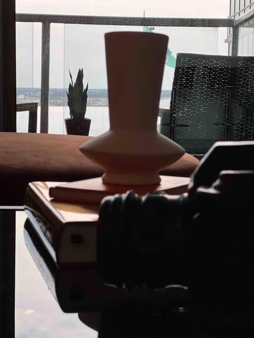 Opulence Is A Way Of Life Apartment *