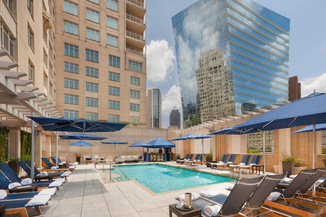 The Ritz-carlton,
