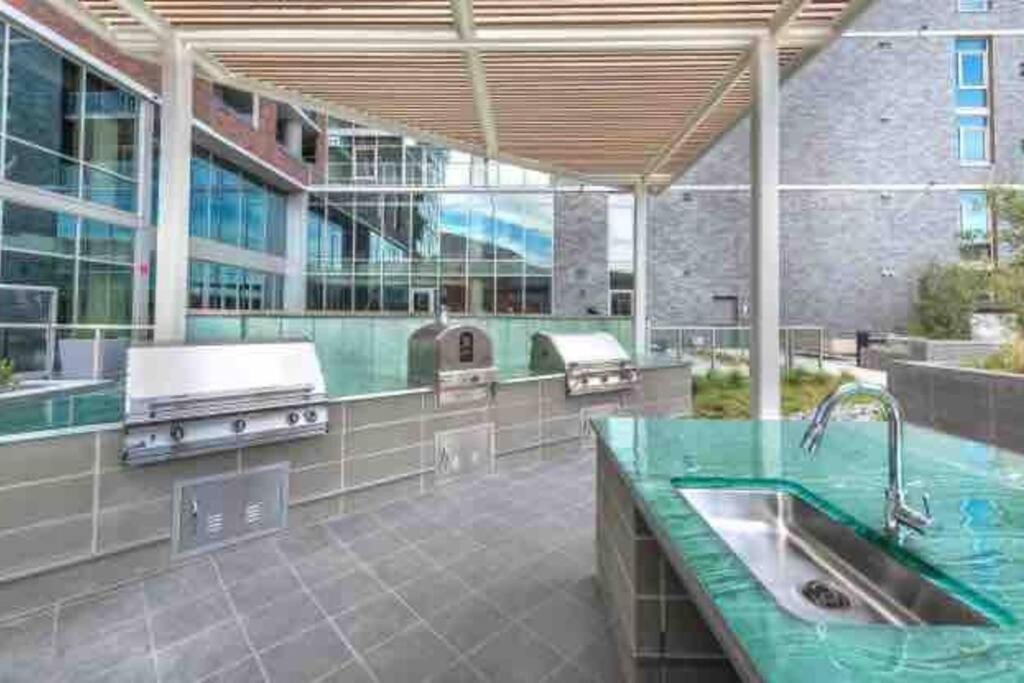 Opulence Is A Way Of Life Apartment *