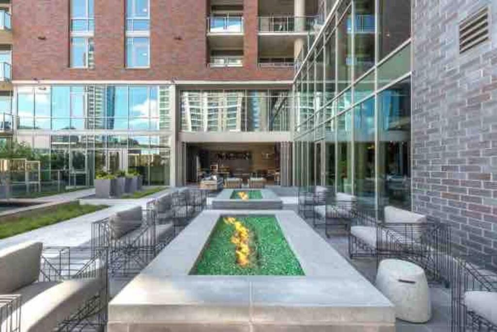 Apartment Opulence Is A Way Of Life Dallas