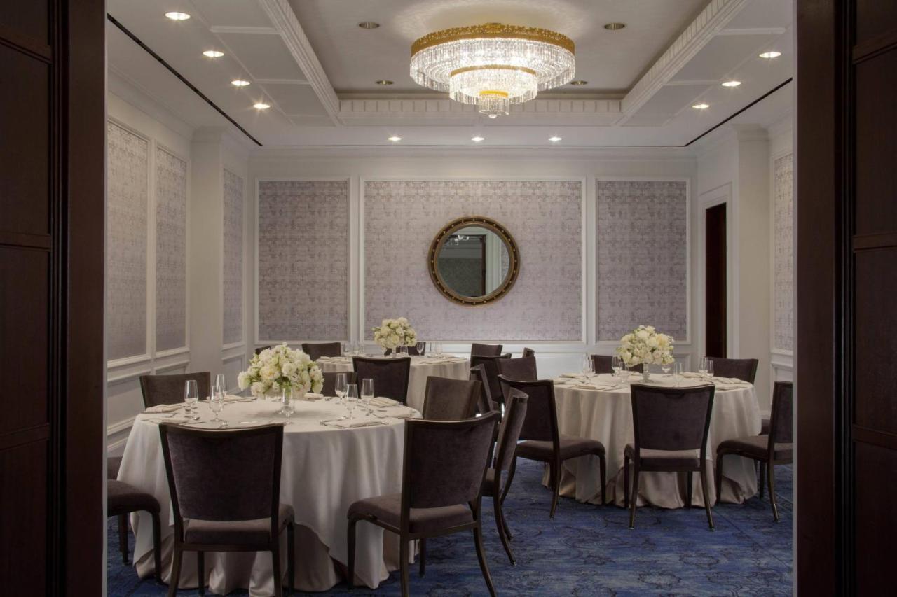 The Ritz-carlton,