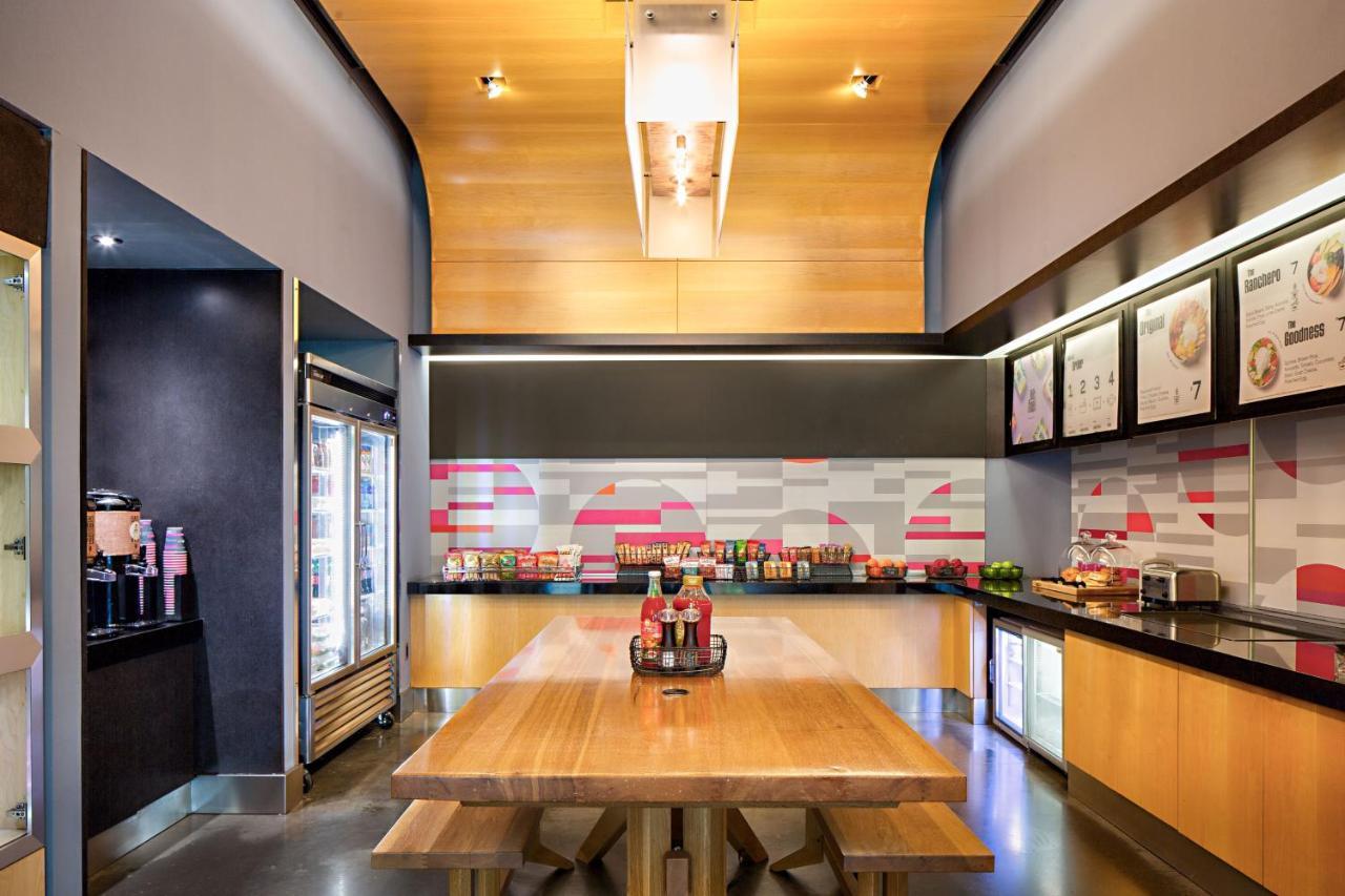 Hotel Aloft Downtown Dallas