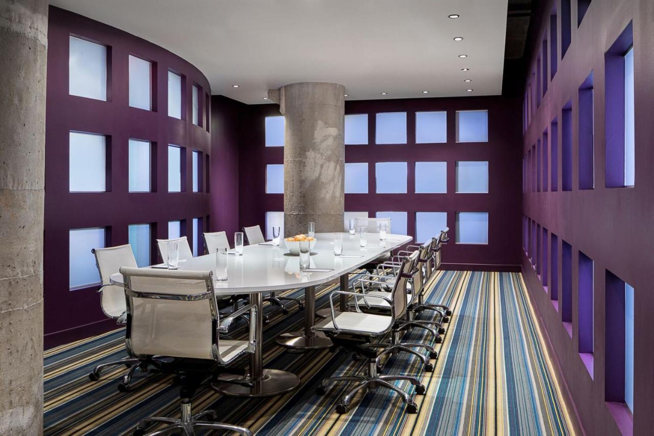 Aloft Downtown Hotel