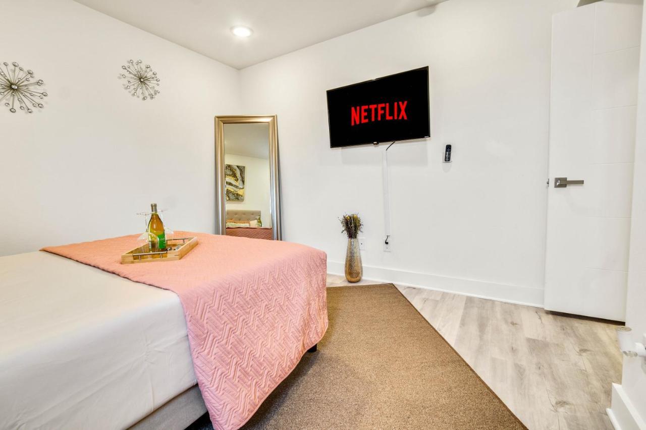 Luxury Queen Near Downtown Dtx/free Netflix &parking *