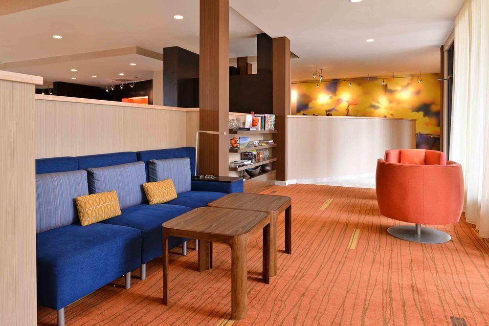 Courtyard By Marriott Northwest Dallas