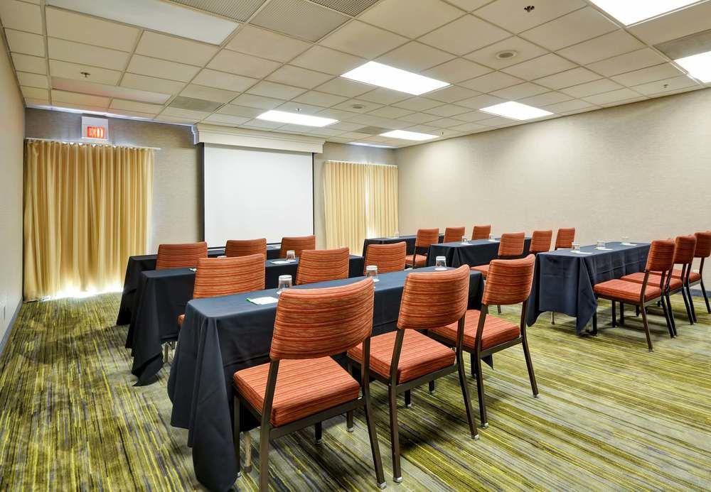 Hotel Courtyard Medical Market Center 3*