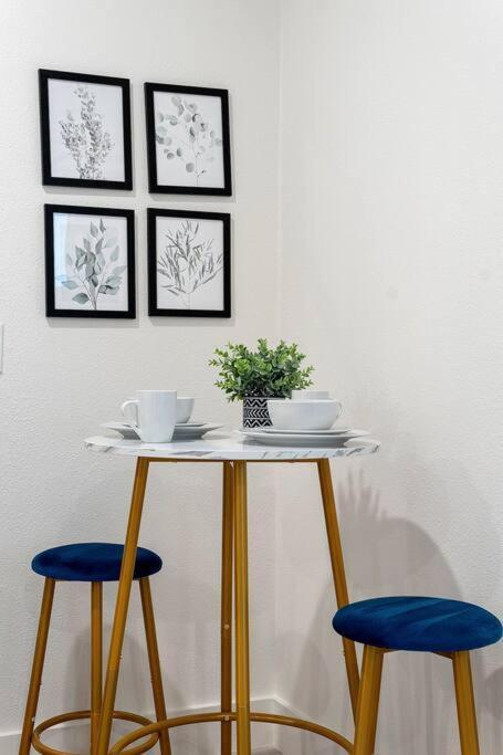 Comfy1b Near Deep Ellum+parking