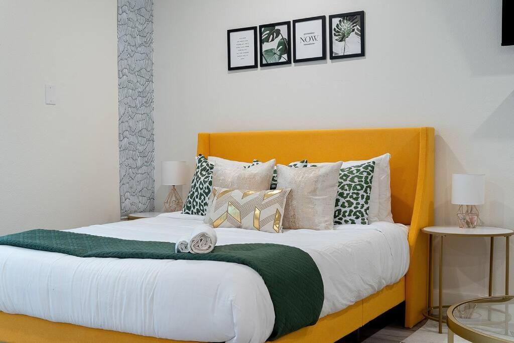 Apartment Comfy1b Near Deep Ellum+parking *