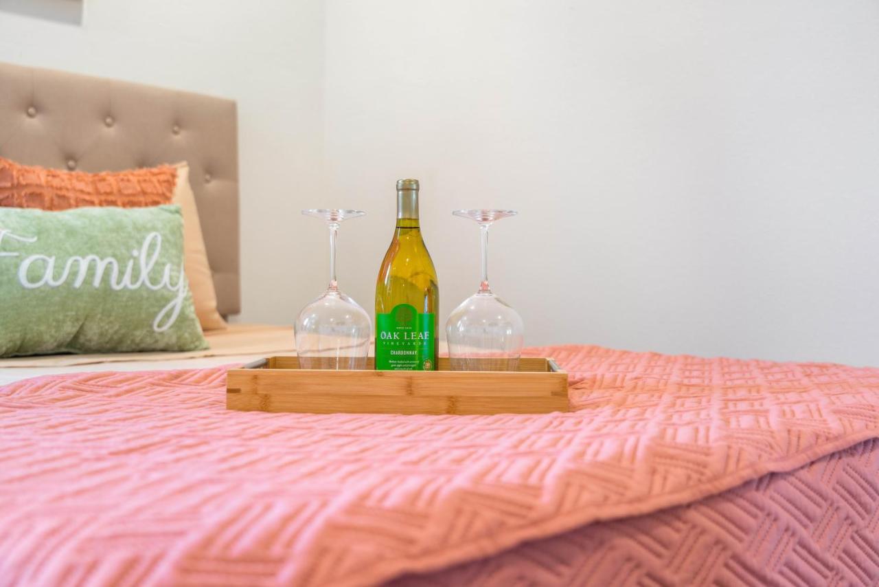 Apartment Luxury Queen Near Downtown Dtx/free Netflix &parking