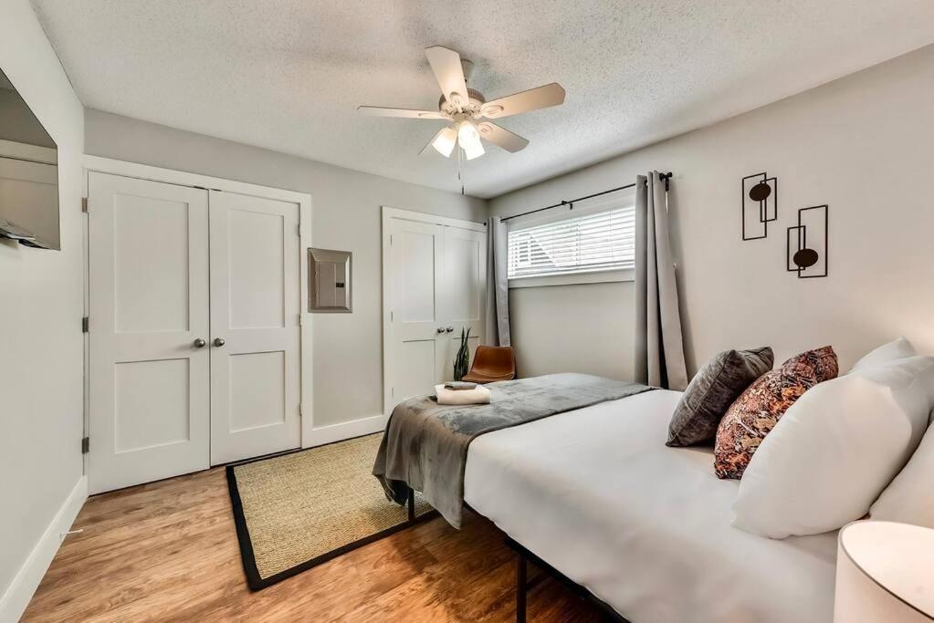 Apartment Hello Gorgeous Flat Near Downtown! *