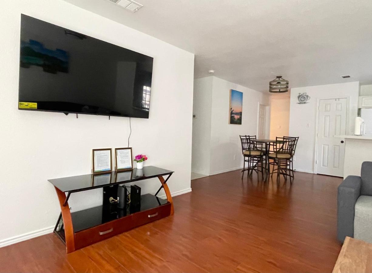 Private Near Downtown Dallas2 Guest house Dallas