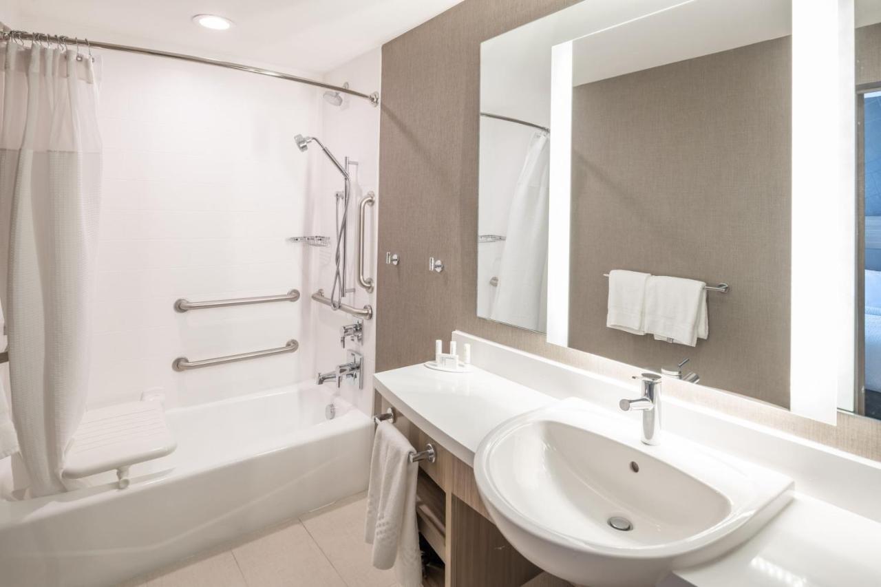 Hotel Springhill Expressway Dallas