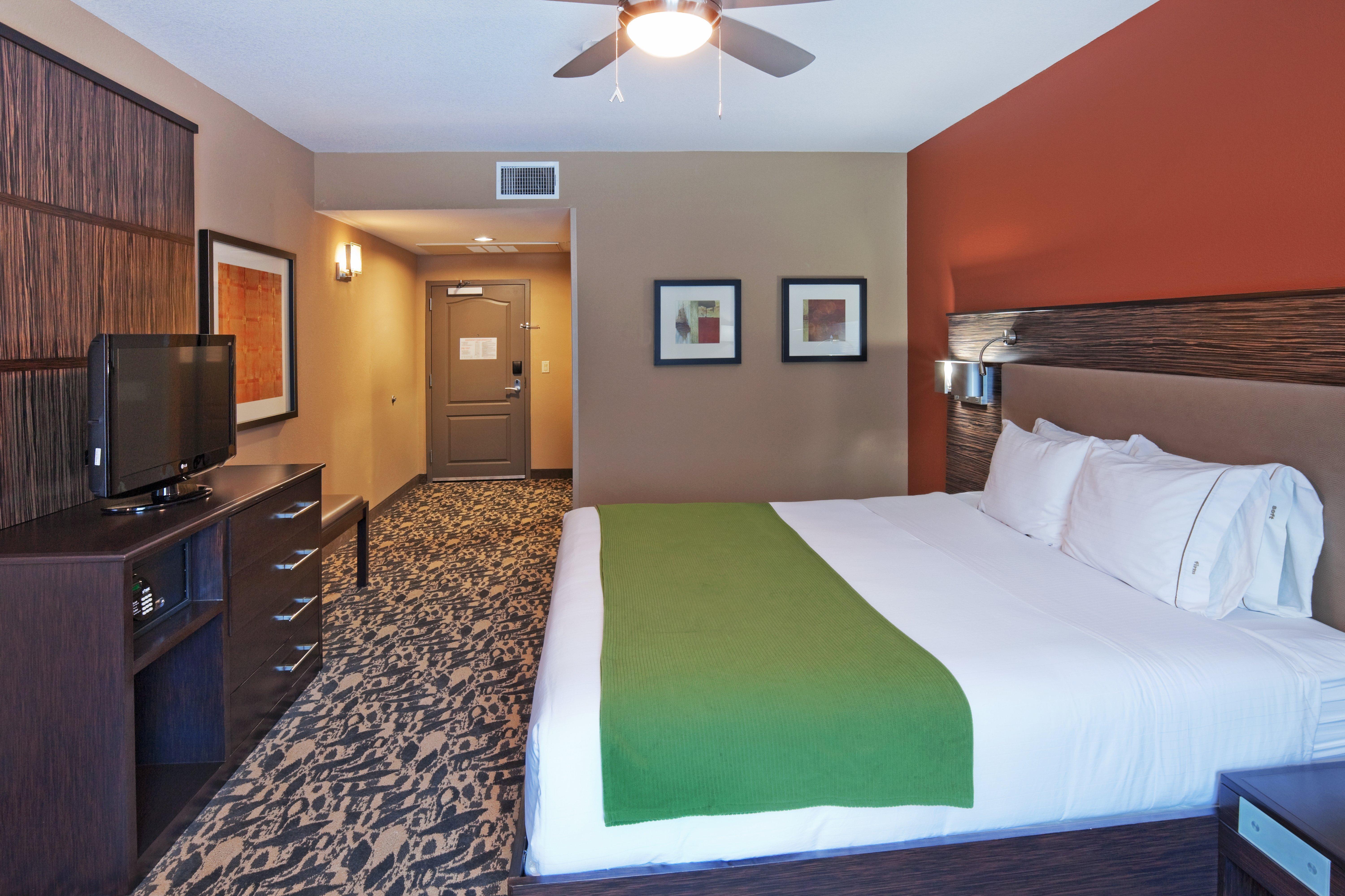 Hotel Express & North At Preston By Ihg 3*