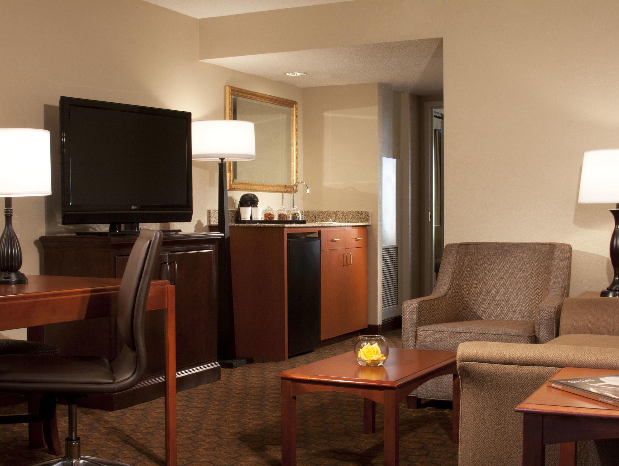 Embassy By Hilton Near The Galleria 4* Dallas
