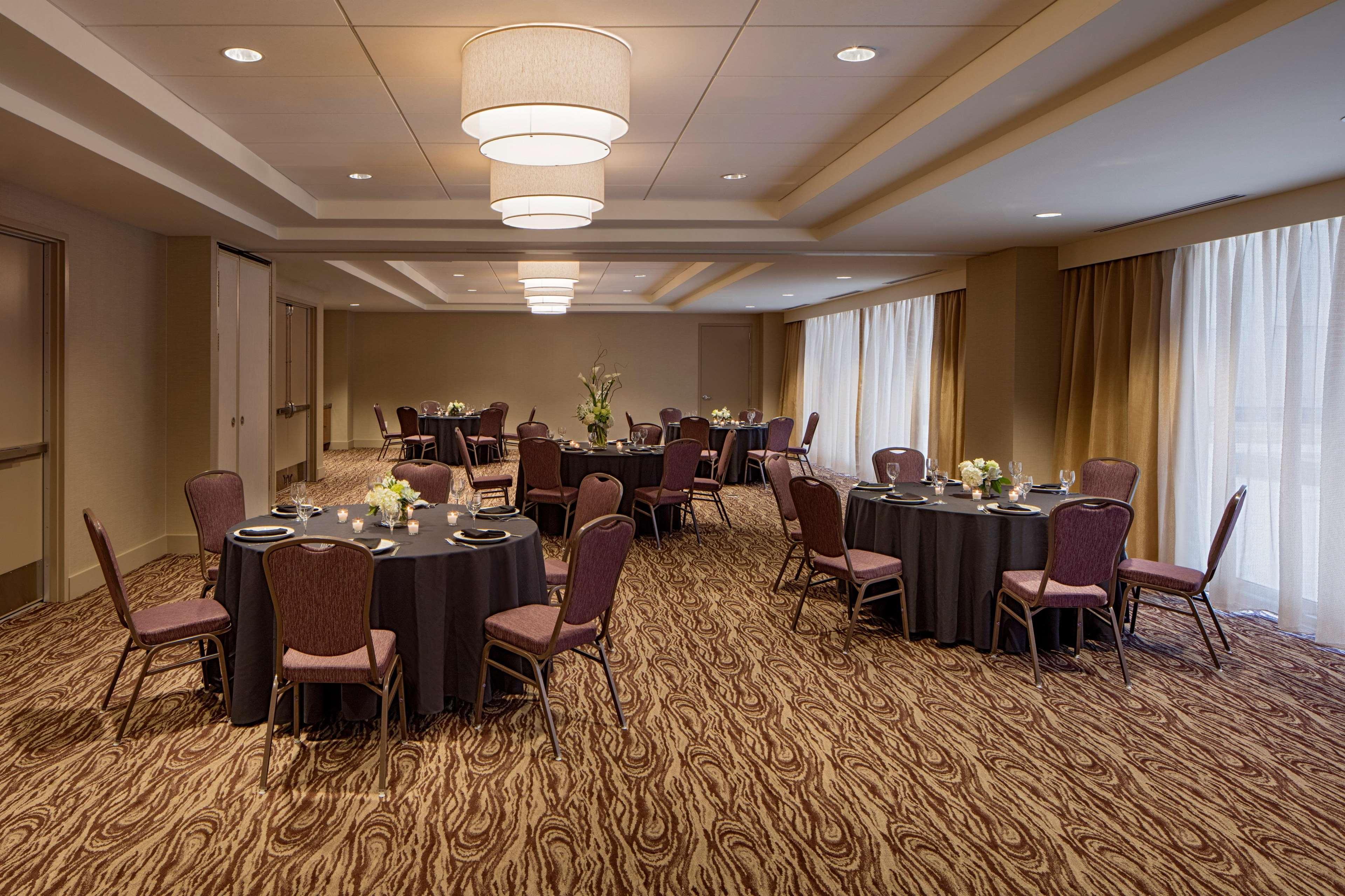 Hotel Hilton Garden Downtown 3*