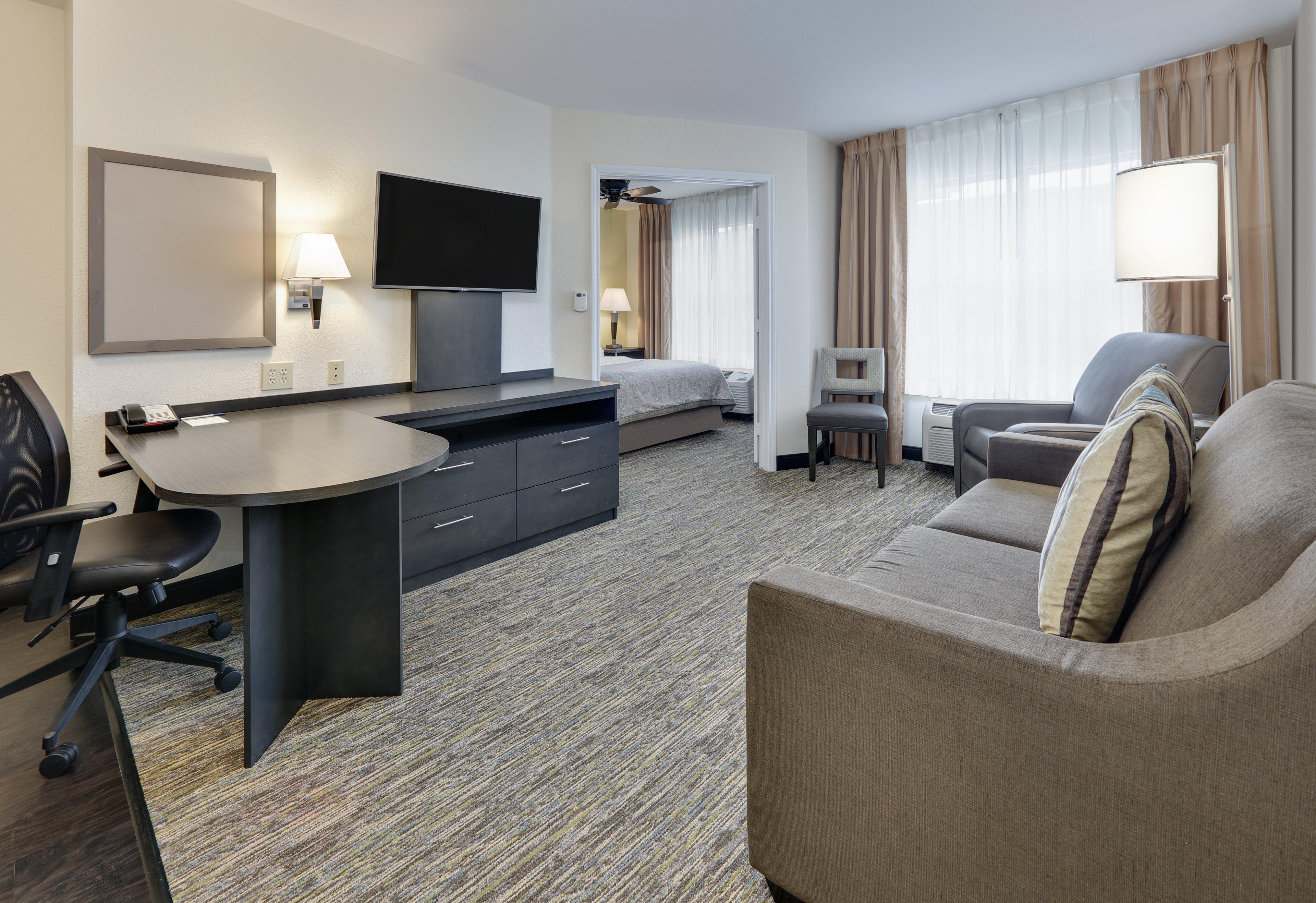 Candlewood Market Center-love Field By Ihg Hotel 3*