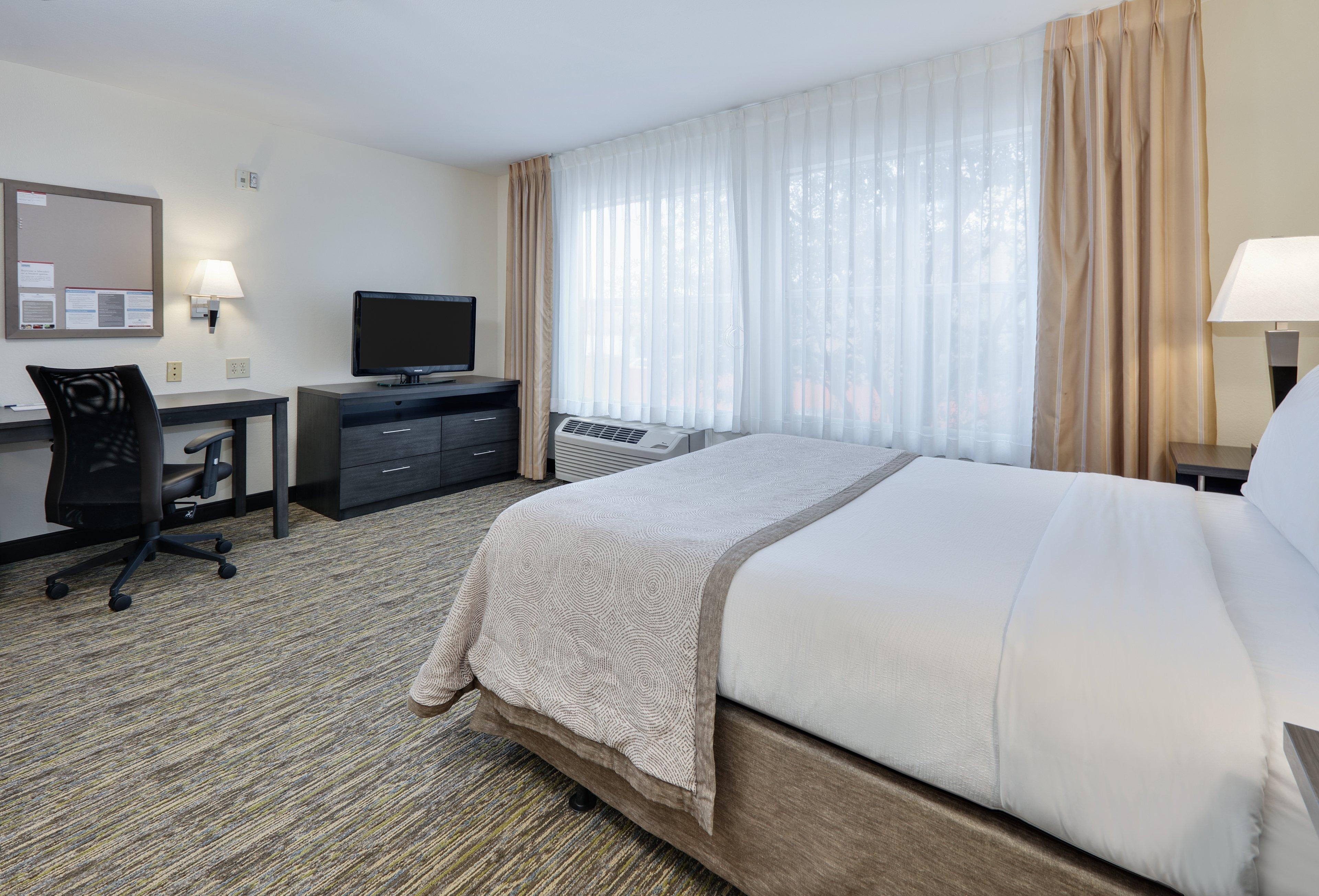 Hotel Candlewood Market Center-love Field By Ihg 3*