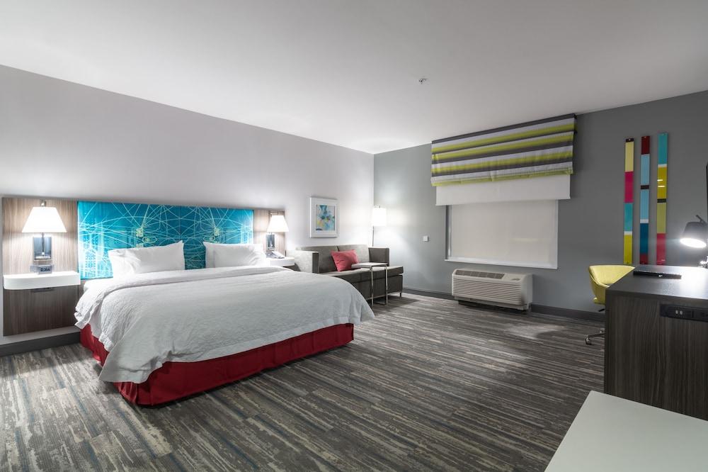 Hotel Hampton & East Dallas