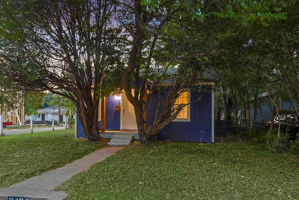 Holiday home Cowboy Royal Blue Star House 2 Mi To Fair Park Dallas