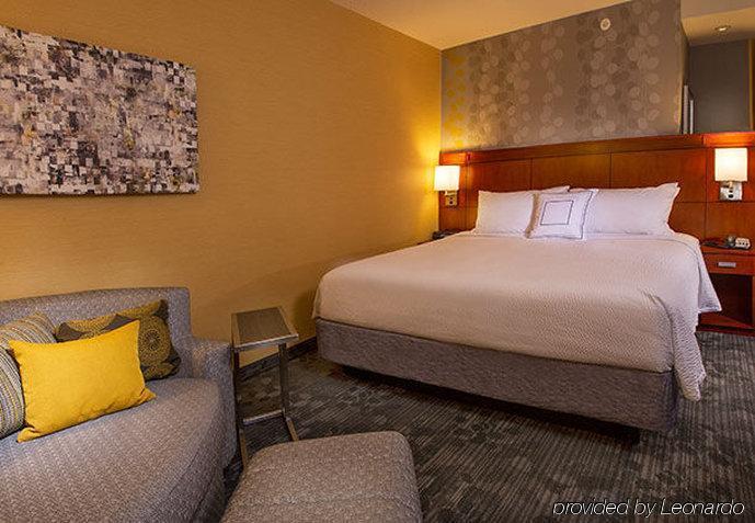Courtyard By Marriott Northwest 3*